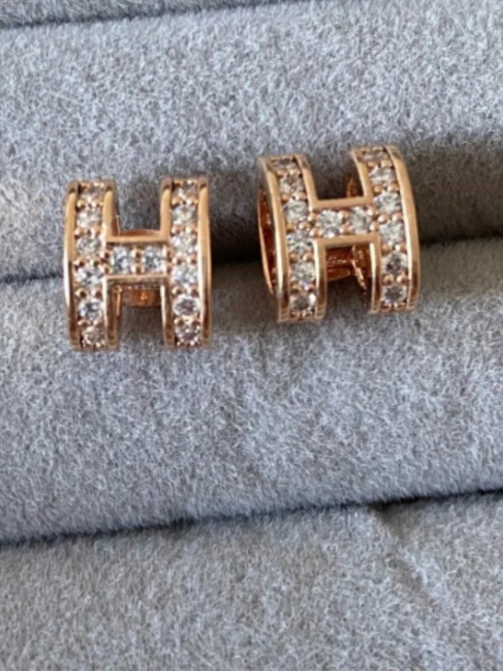 "H" Earrings Rose Gold Crystal Embellished Gorgeous Jewelry NEW Silver Plated